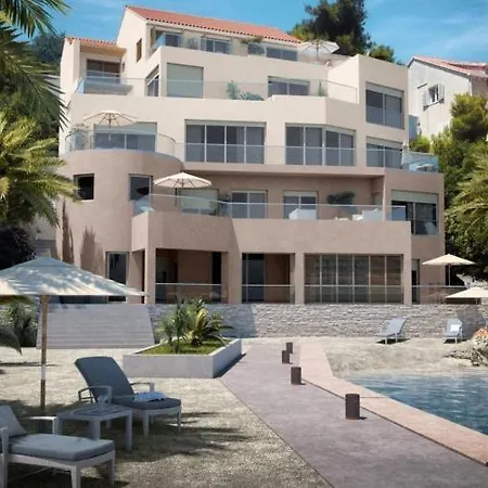 High View-a Seaside With Huge Jacuzzi * Račišće