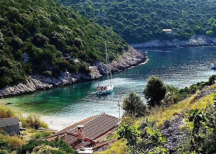 아파트 High View-a Seaside With Huge Jacuzzi Račišće