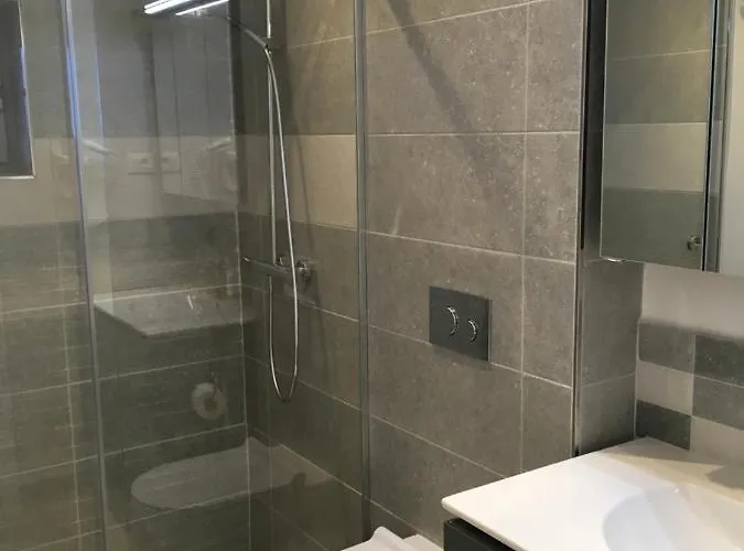 아파트 High View-a Seaside With Huge Jacuzzi *