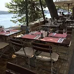 Апартаменты High View-a Seaside With Huge Jacuzzi Рачишче