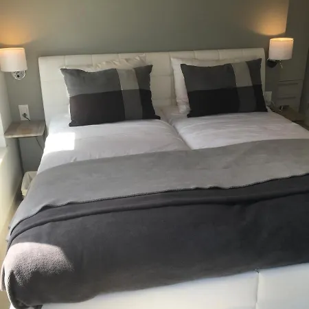 High View-a Seaside With Huge Jacuzzi *