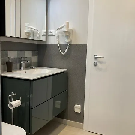 High View-a Seaside With Huge Jacuzzi * Račišće