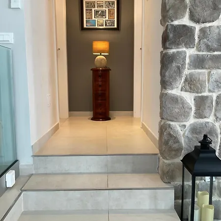 High View-a Seaside With Huge Jacuzzi * Račišće