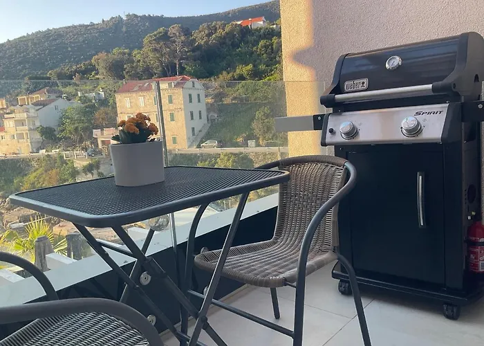 High View-a Seaside With Huge Jacuzzi Διαμέρισμα