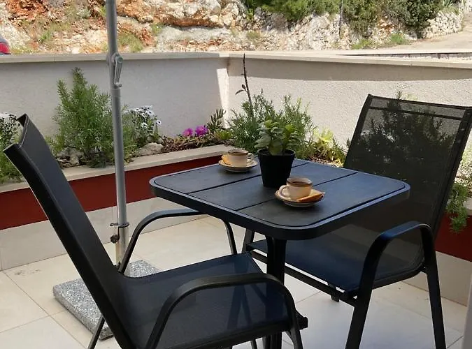 High View-a Seaside With Huge Jacuzzi *