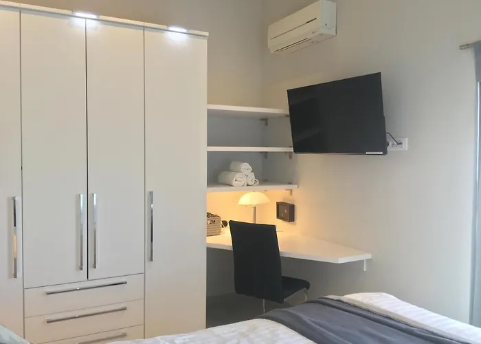 Διαμέρισμα High View-a Seaside With Huge Jacuzzi *