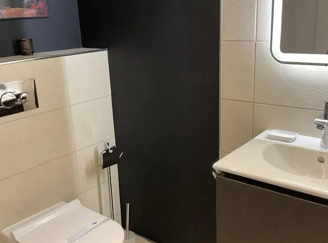 Διαμέρισμα High View-a Seaside With Huge Jacuzzi *