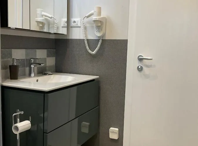 High View-a Seaside With Huge Jacuzzi * Račišće